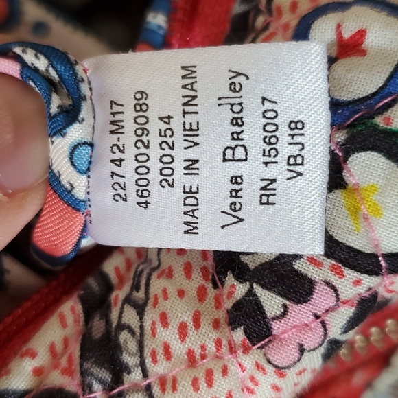 Vera Bradley Crossbody Bag - Picture 6 of 6